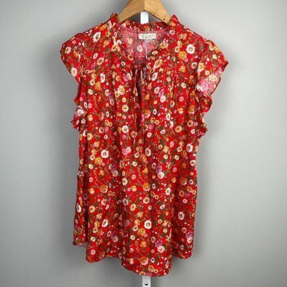 NWT Status by Chenault Red Rayon‎ Challis Floral Flutter Sleeve Blouse Top M